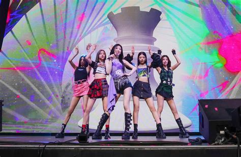 221026 ITZY THE 1ST WORLD TOUR in LA | kpopping