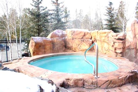 The Springs at Keystone Resort Colorado Hotels - Savvy Sassy Moms