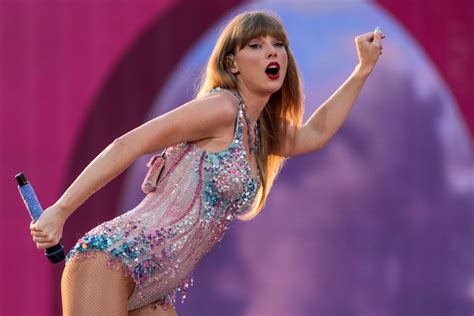 Taylor Swift, a por la gira más taquillera de la historia | Capital Radio