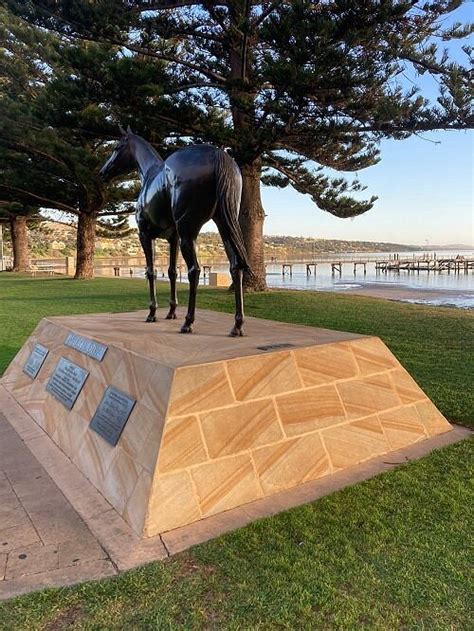 MAKYBE DIVA STATUE - All You MUST Know Before You Go (2024)