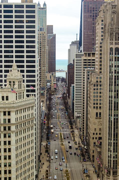 Architecture of the Magnificent Mile | Walking Tours | Chicago ...