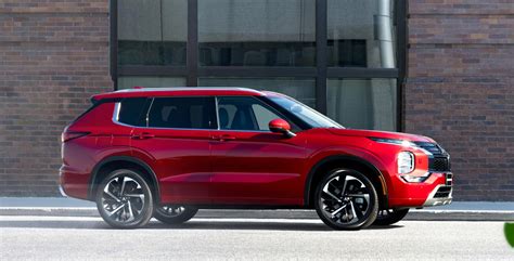 All New 2022 Mitsubishi Outlander SUV | Mitsubishi Motors