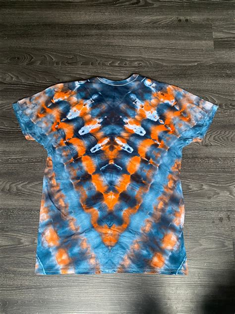 Tie Dye Shirt Hippie Clothes VSU Colors Tye Dye T-shirt - Etsy