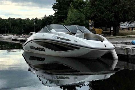 Are Jet Boats Good in Saltwater? | Best Boat Report | Jet boats, Boat ...