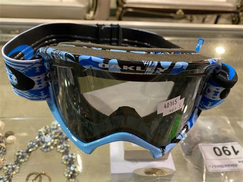 OAKLEY SNOWBOARD/SKI GOGGLES