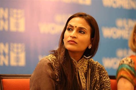 Aishwarya R Dhanush Wiki, Biography, Age, Images - News Bugz