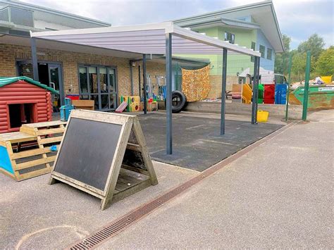 The Wyvern School - Freestanding Canopy