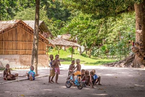 SOLOMON ISLANDS - Savo Island day trip from Honiara (Guadalcanal ...