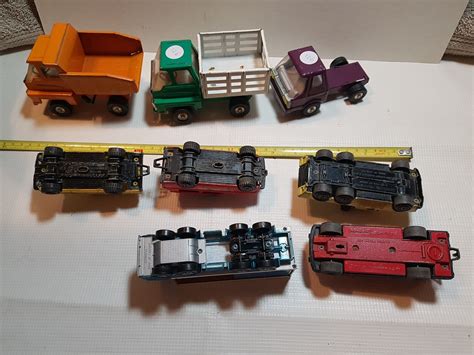 VINTAGE TRUCK, SUV, MATCHBOX AND TIN TRUCKS - Schmalz Auctions