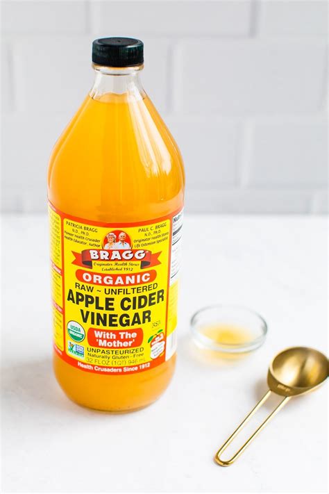 Health Benefits of Apple Cider Vinegar + How to Drink It - Eating Bird Food