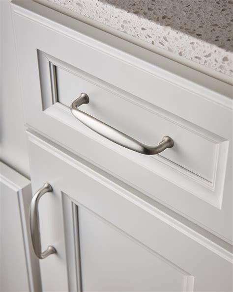 Chrome vs. Brushed Nickel vs. Stainless Steel Kitchen Hardware