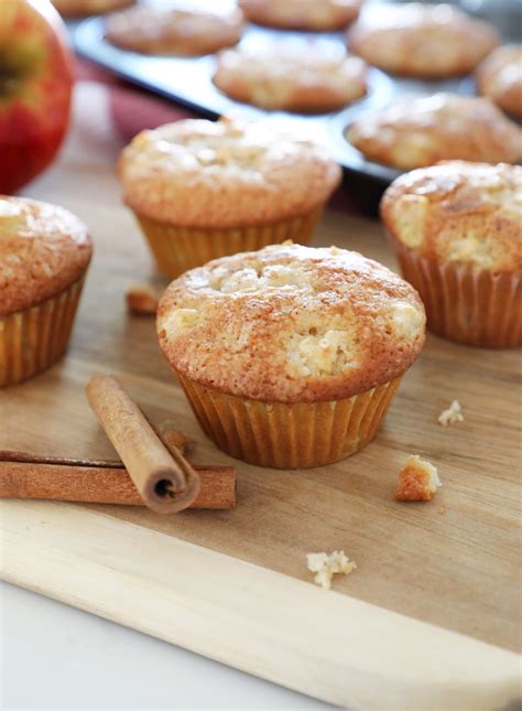 Apple Cinnamon Muffins - Weekend Craft