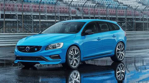 2016 Volvo V60 Polestar Review - Gallery - Top Speed