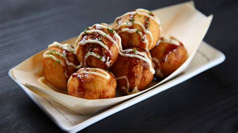 What is Takoyaki? A Popular Japanese Street Food | Bokksu