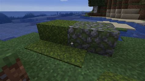 How to make mossy blocks in Minecraft