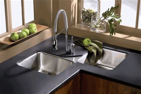 Corner kitchen sink – efficient and space saving ideas for the kitchen