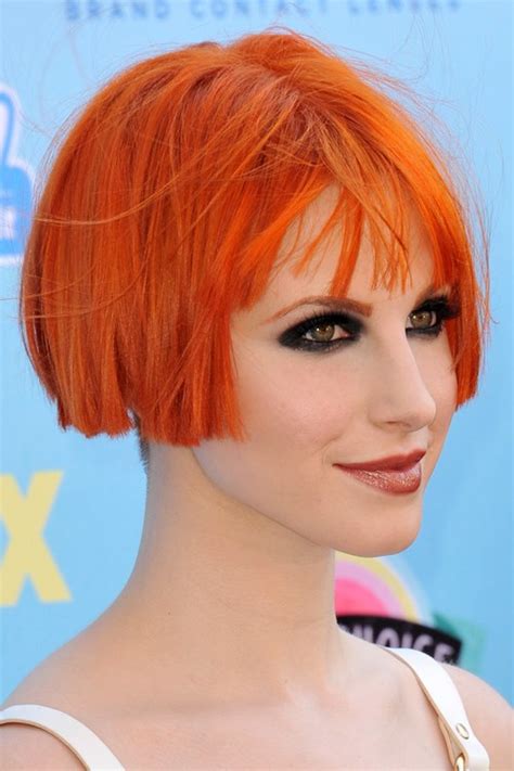 Hayley Williams Hairstyles & Hair Colors | Steal Her Style