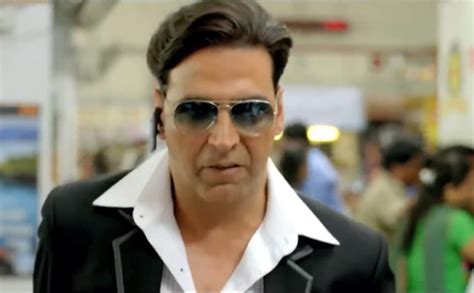 Akshay Kumar in Holiday Film Photo : holiday on Rediff Pages