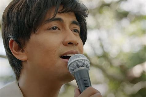 Summer MMFF review: Rey Valera biopic tells stories behind hits | ABS ...