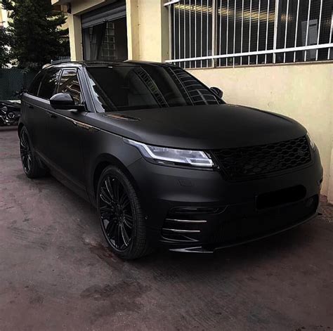 Range Rover velar | Luxury cars range rover, Range rover black, Matte ...