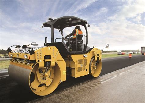 Cat B-Series Tandem Vibratory Rollers' Centre-Articulation Ensures Mat ...