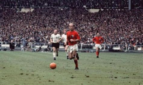 Iconic World Cup players: Bobby Charlton, England World Cup winner 1966 ...