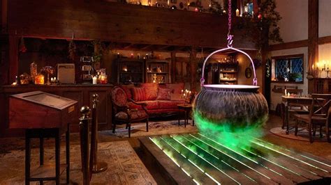 You can stay in the 'Hocus Pocus' house on Airbnb - Good Morning America