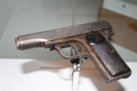 Historical Firearms - The Gun That Killed Archduke Franz Ferdinand: FN...