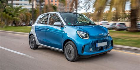 Smart EQ ForFour Review 2024 | Drive, Specs & Pricing | Carwow