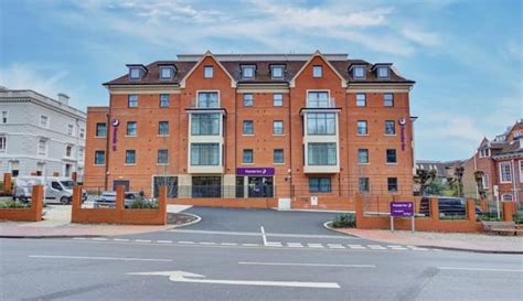 Premier Inn Royal Tunbridge Wells Hotel | Hotel in Tunbridge Wells