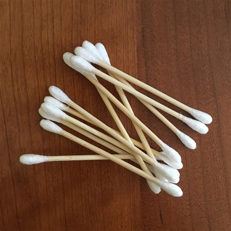 Bamboo and Cotton Ear Buds (200 Count) - Zero Waste - Eco Girl Shop