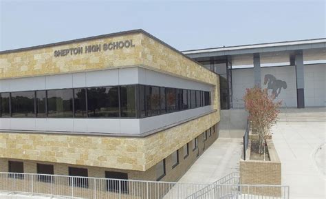 Schools / Shepton High School