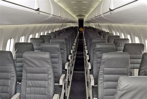 alaska airlines bombardier dash 8-q400 interior cabin