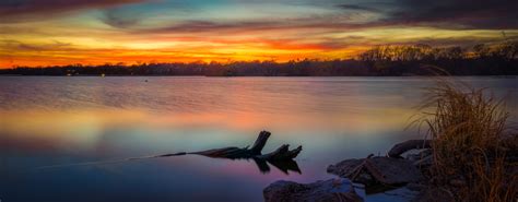 white-rock-lake-pano-sunset-1-3-XL - Andy's Travel Blog