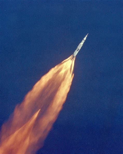 Apollo 11 Launch | The Apollo 11 Saturn V space vehicle clim… | Flickr