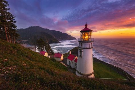 Wallpaper lighthouse of the Oregon coast sea sunset - free pictures on ...