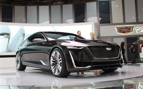 Cadillac Escala Concept Sits on Top of the Automotive Design Ladder ...