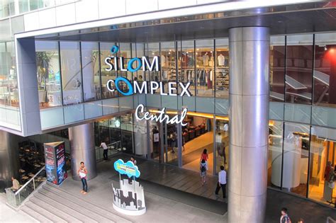 Shopping in Silom - Silom travel guide - Go Guides