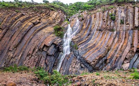 Early Cretaceous Rhyolitic Columnar Rock Formation of Hong Kong - IUGS