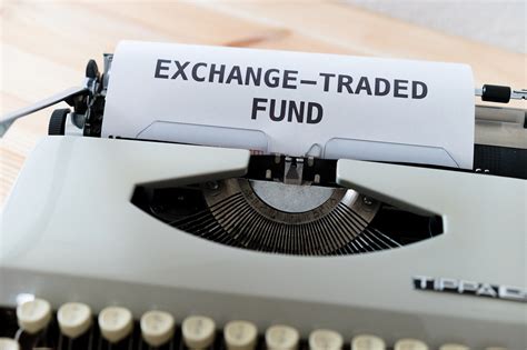 ETF Trading Explained - What Are ETFs & How They Work ¬ LEVERAGE FOREX