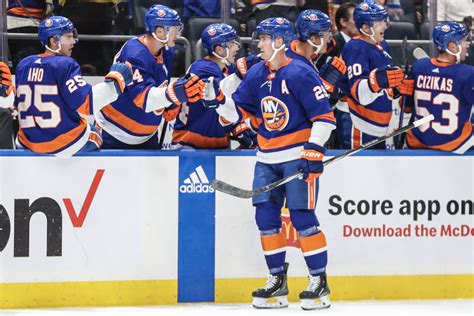 4 Islanders Standouts After 4 Games - The Hockey News New York ...