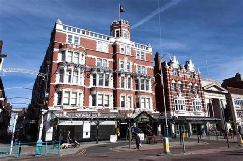 Scarisbrick Hotel, Southport Deals & Reviews, SOUTHPORT | LateRooms.com