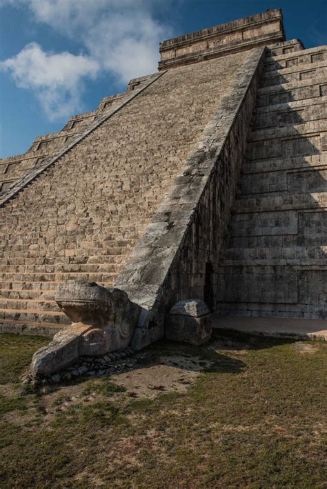 Temple of Kukulkán, Chichén Itzá, Mexico - Travel Past 50