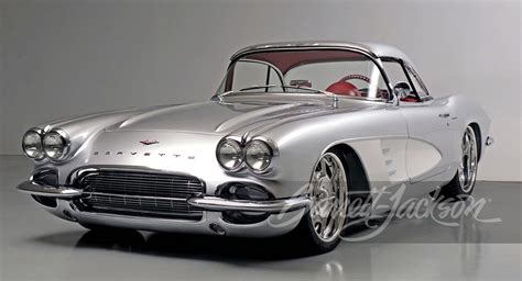 Blow Away Modern Day Sports Cars With This 650-HP 1961 Corvette ...