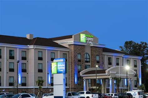 HOLIDAY INN EXPRESS & SUITES HOUSTON NORTH - IAH AREA, AN IHG HOTEL $76 ...