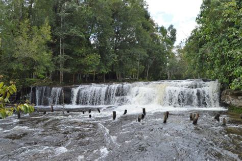 Phnom Kulen: Smaller Waterfall