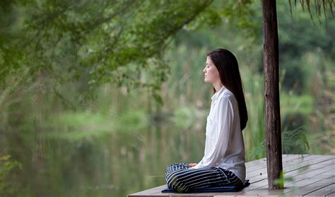 Silent Meditation Retreats: 13 Tips To Help You Prepare For Your Journey