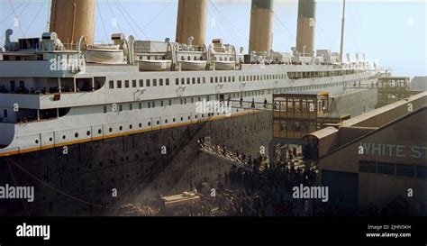 SHIP AT SOUTHAMPTON DOCK, TITANIC, 1997 Stock Photo - Alamy