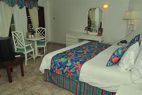 Negril Tree House Resort Reviews, Deals & Photos 2024 - Expedia.co.uk