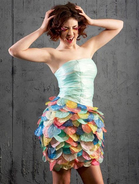 15 Inventive Dresses Made from Recycled Materials | Anything but ...